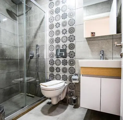 Hodinový hotel M2 *